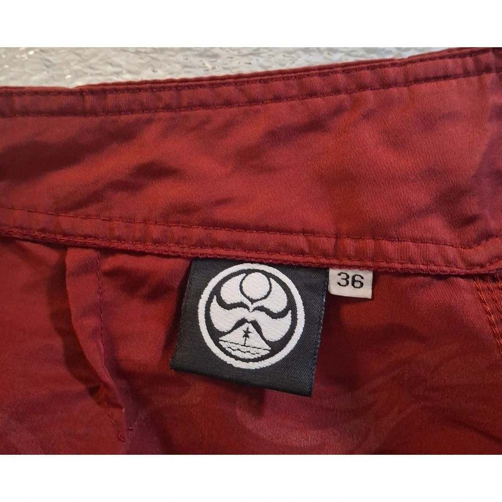 Hawaiian Island Creations Board Shorts Swim Trunks Mens 36 Red Dragon